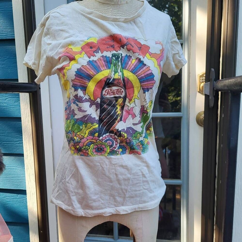Vintage Pepsi Cola Rainbow Cotton T-Shirt Size XL